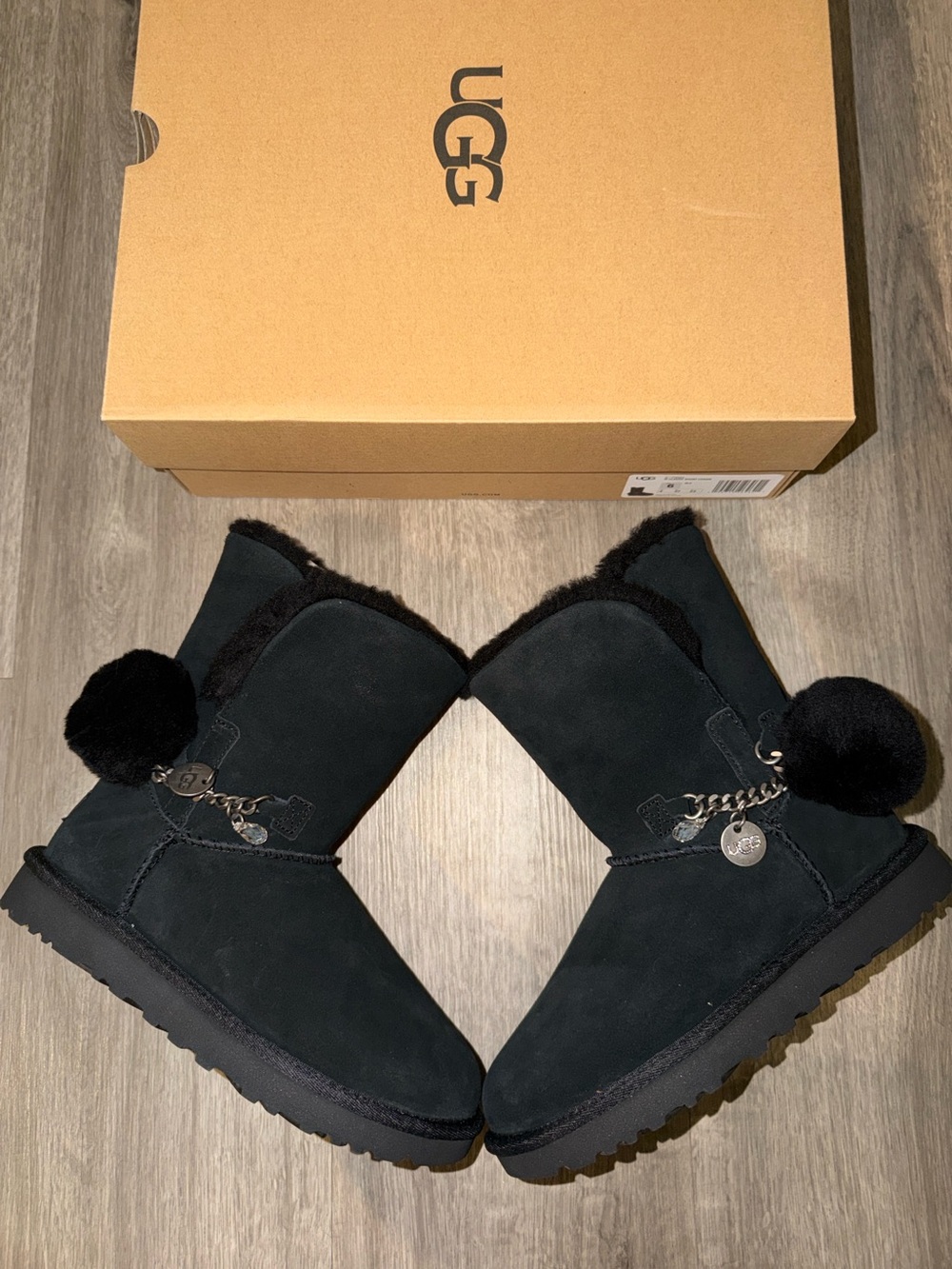 UGG classic short charm black boots